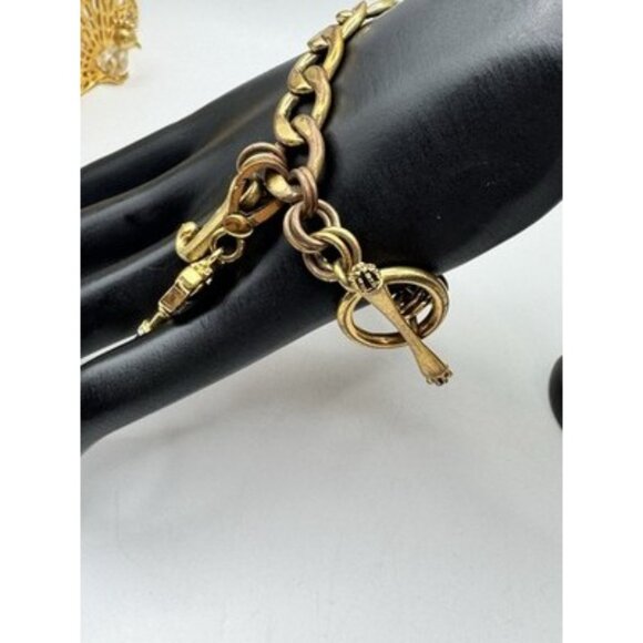 Juicy Couture Gold Tone Cuban Link Bracelet Key & J Charms Toggle Clasp Y2K - Picture 4 of 6